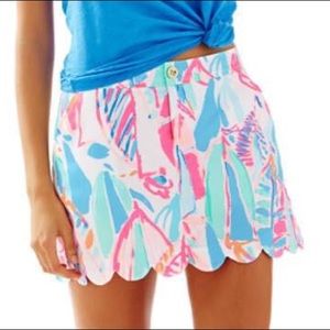 Colette scallop hem skort
